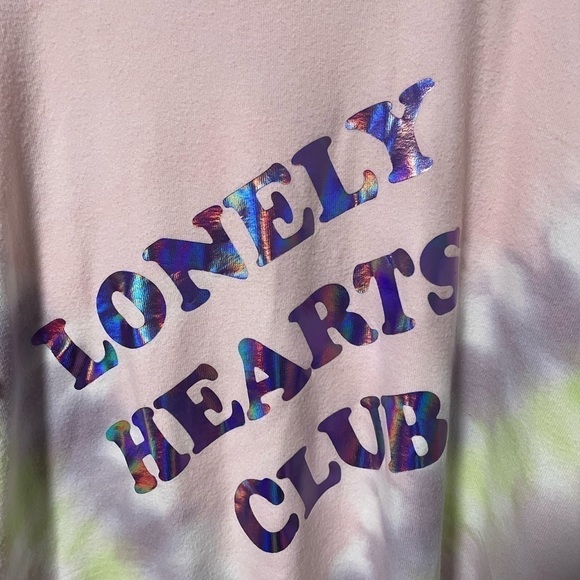 NWT Wildfox Lonely Hearts Roadtrip Aurora Wash Oversized Sweatshirt. Size Small. - Picture 3 of 11